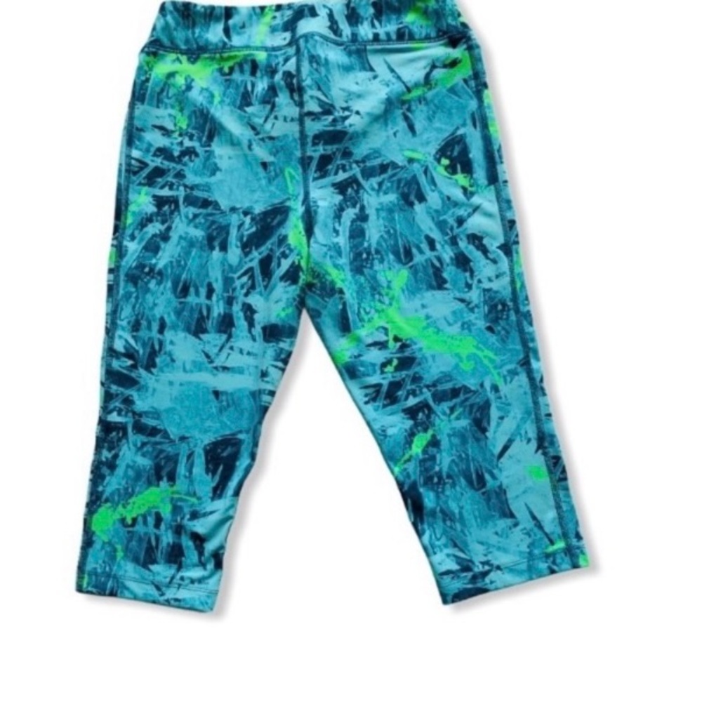 Champion Women’s Train Capris Sz M